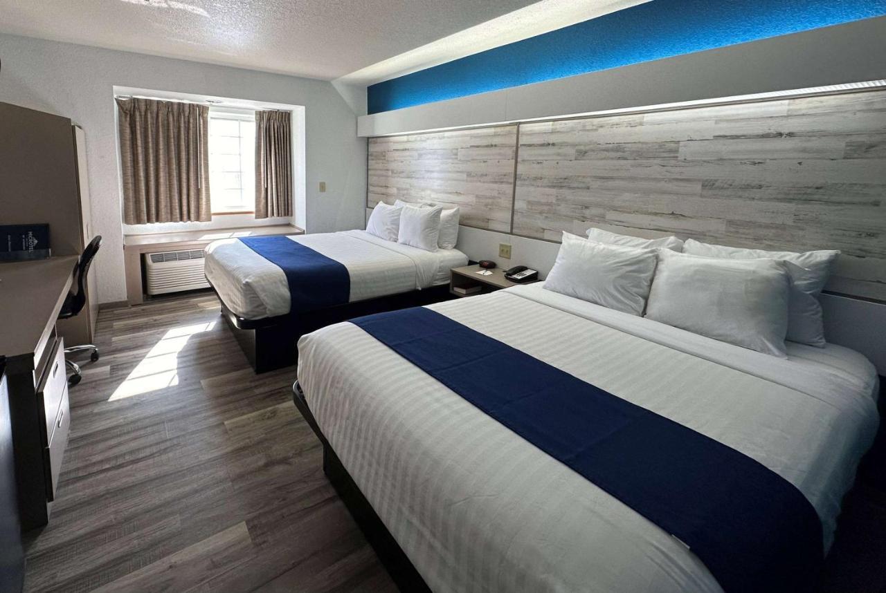 Microtel Inn & Suites תומא מראה חיצוני תמונה